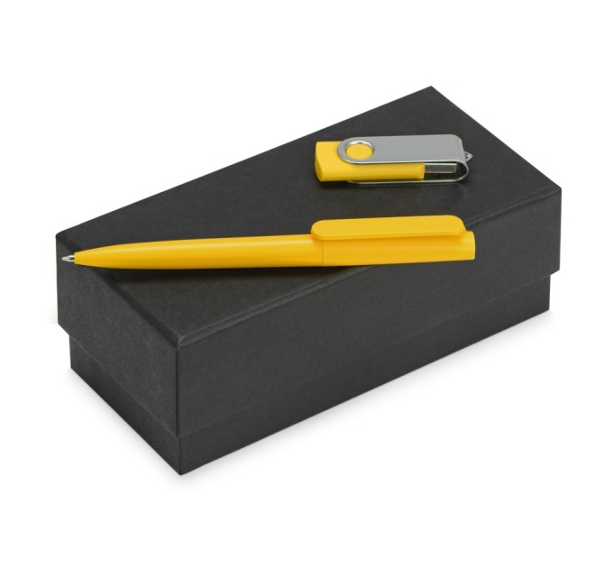 Подарочный набор Qumbo с ручкой и флешкой