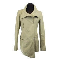 Куртка женская mby M